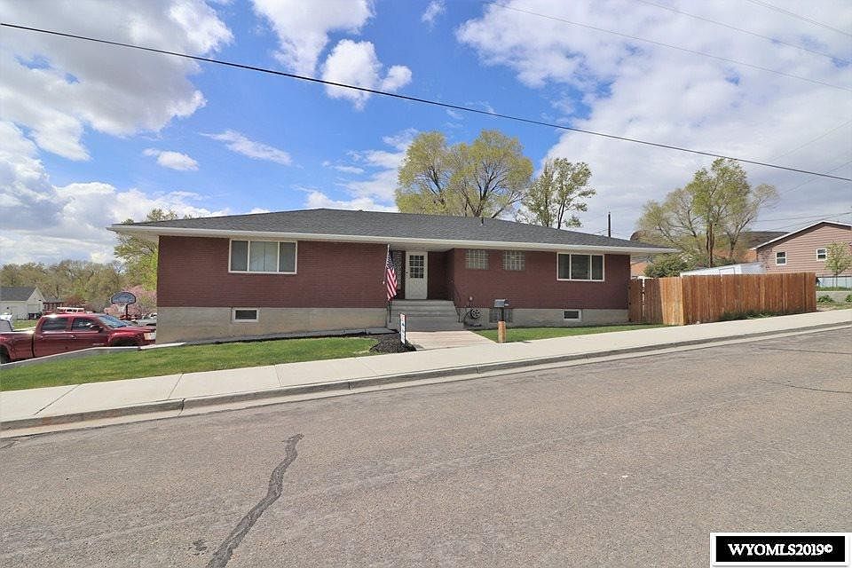 1st image of 435 N 7th West St