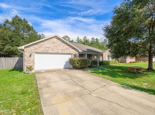 145 Conquest Ave, Crestview, FL 32536