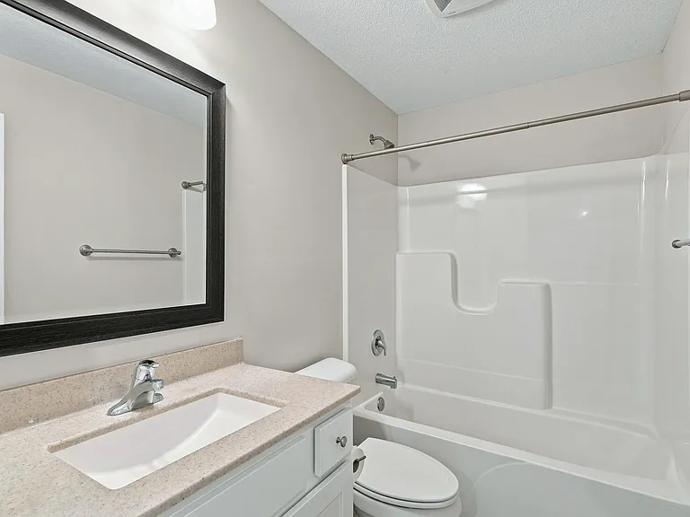 4000 W Worley St #2 — Photo 28