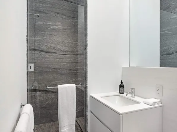 515 West 23rd Street image 21 of 26