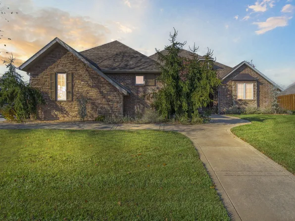 5911 S Belgravia Avenue, Springfield, MO 65804