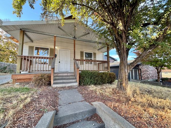 1332 E 29th Ave