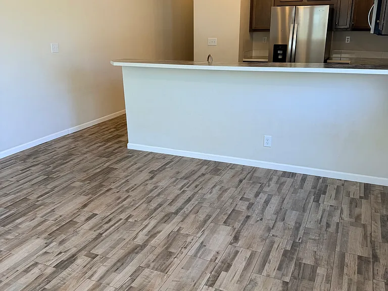 109 Grays Dr — Photo 6