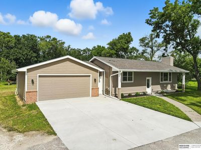 1244 S 258th St, Waterloo, NE, 68069