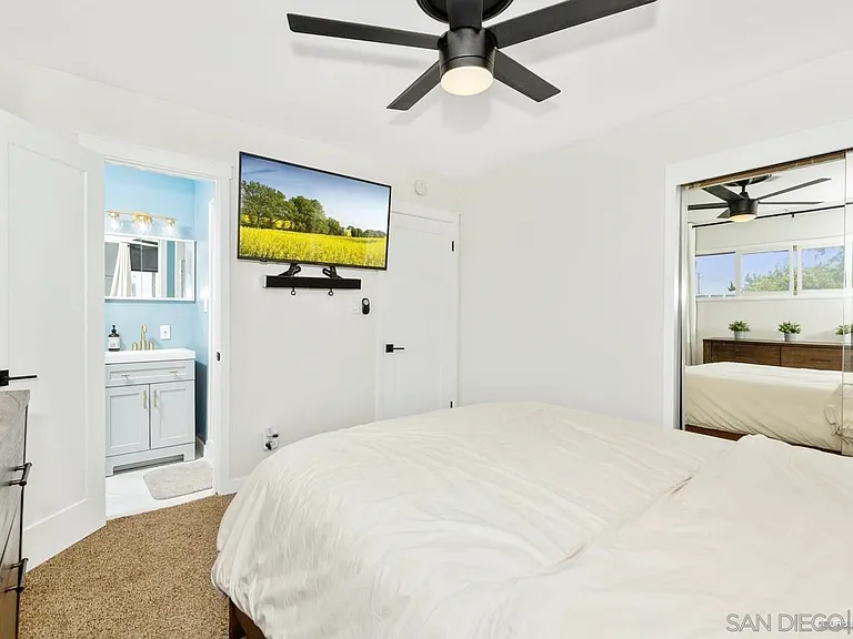 Clairemont Mesa Blvd — Photo 3