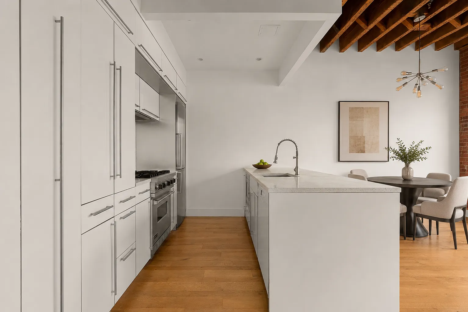 406 West 45th Street — Photo 2