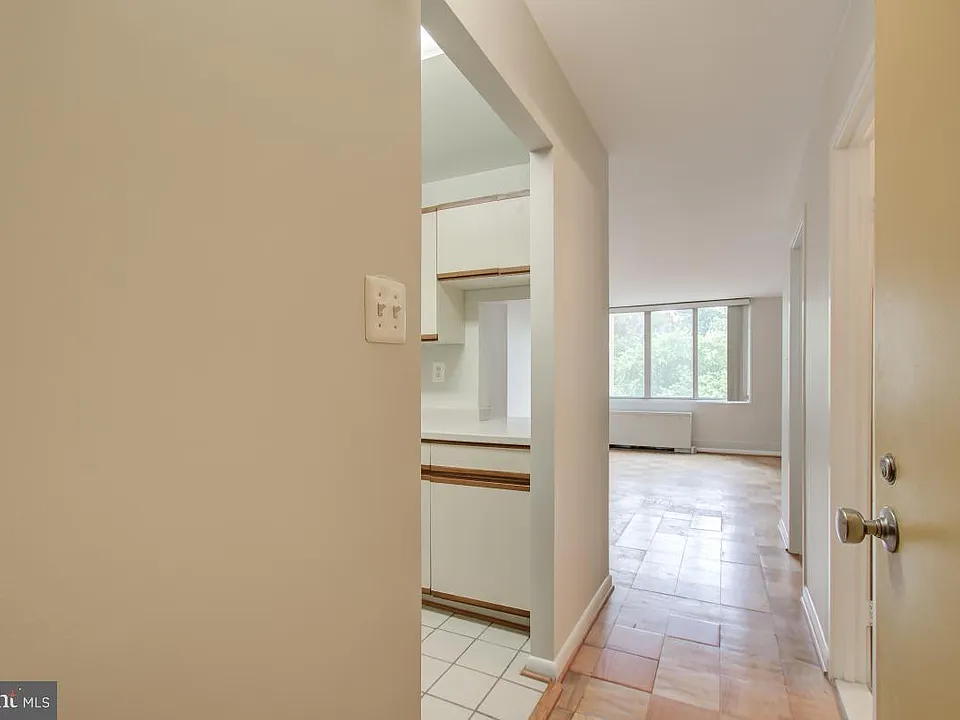 2939 Van Ness St NW #736