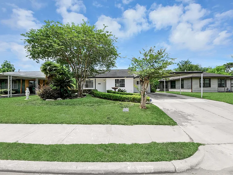 3714 Florinda St — Photo 3