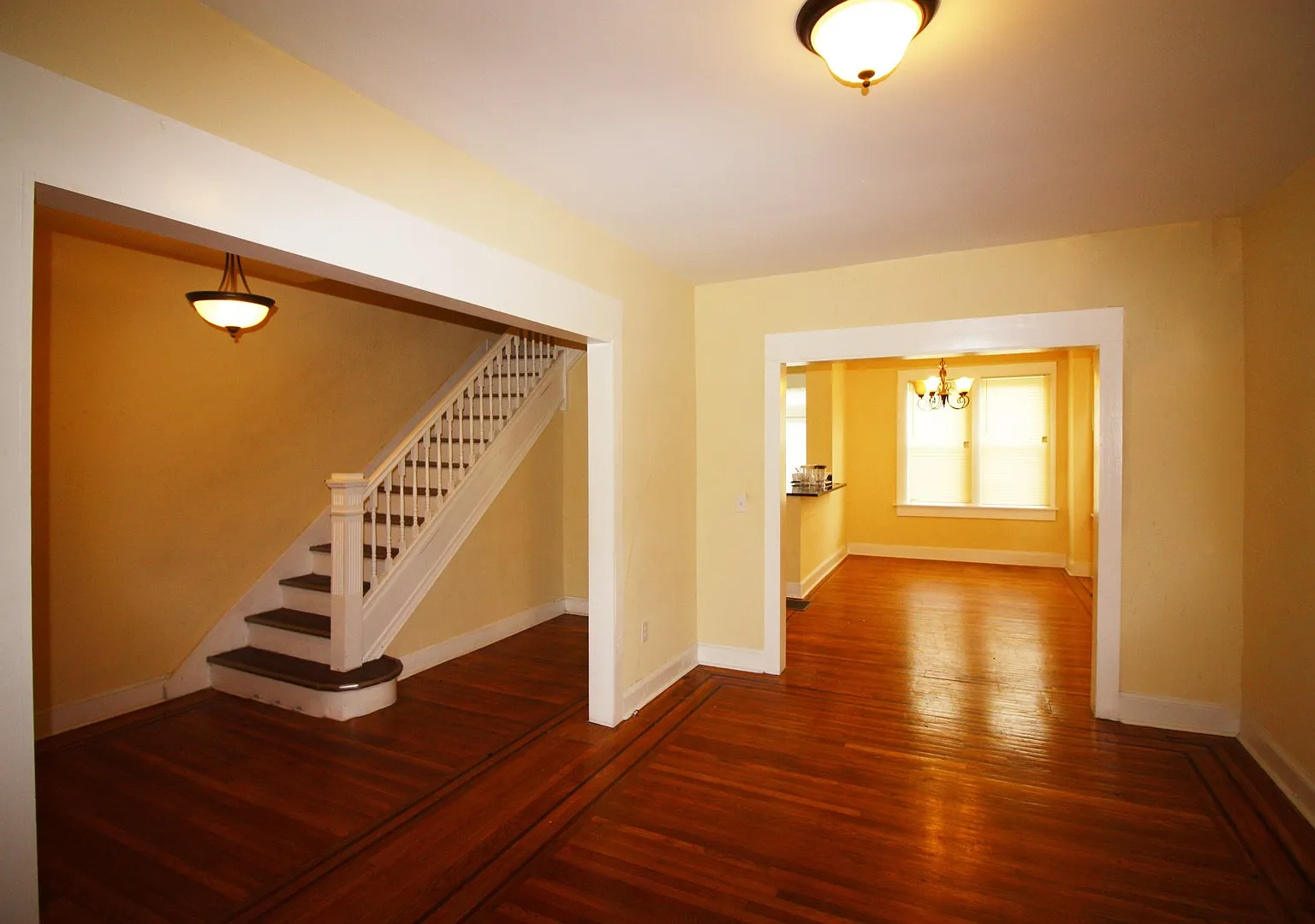 Huge 5 Bedroom Home Accepting 4 Bedroom Voucher And $99 Security Deposit! — Photo 3