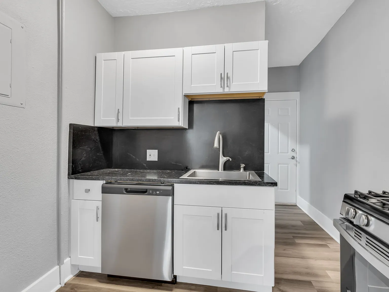 1 bed, 525 sqft, $1,275 — Photo 4