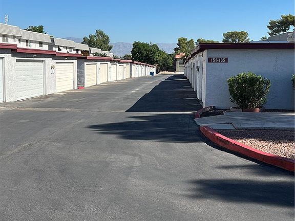 3rd image of 3116 S Pecos Rd