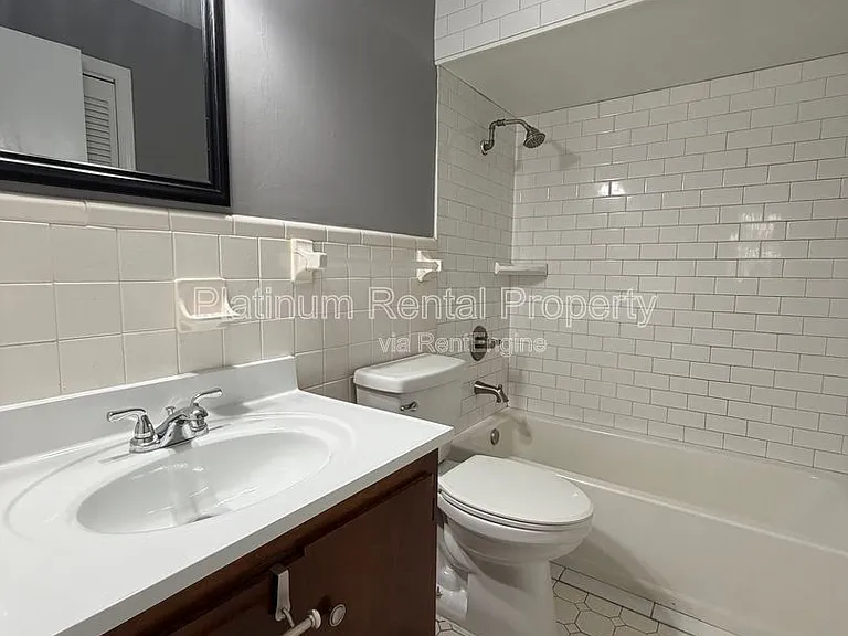 1502 Waverly Way #C3 — Photo 8