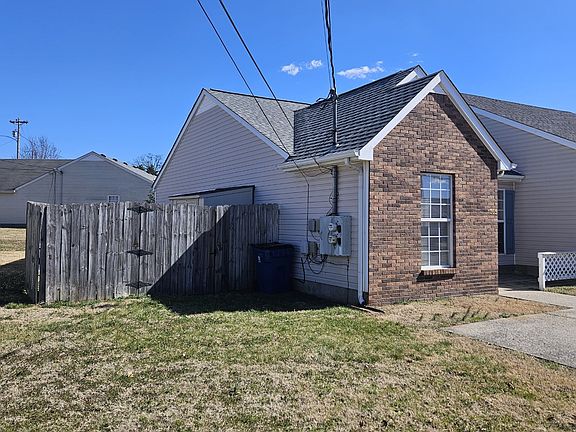 3rd image of 705 Dellwood Dr