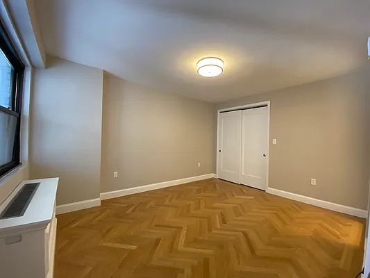 Rented by UES Management | media 3