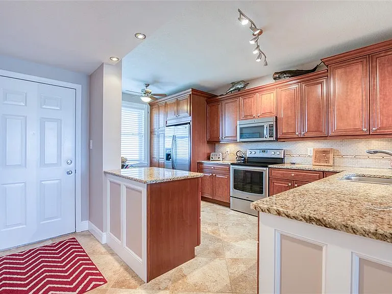 7984 Sailboat Key Blvd S #502 — Photo 3