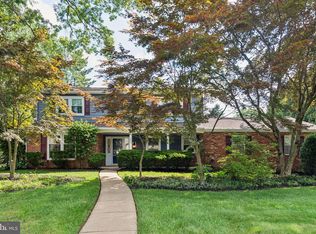 244 Coachlight Ter, Huntingdon Valley, PA 19006