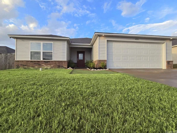 4016 Redberry Ct, Alexander, AR 72002