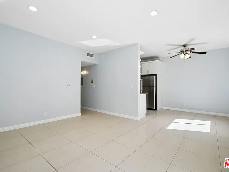 5715 W Olympic Blvd #206 — Photo 5