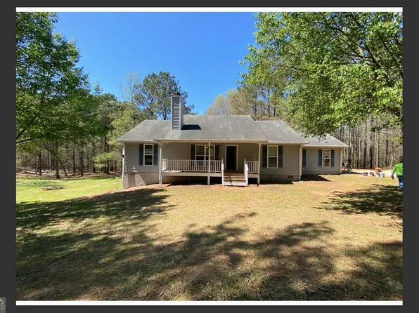 232 Lakeview Dr, Newborn, GA 30056