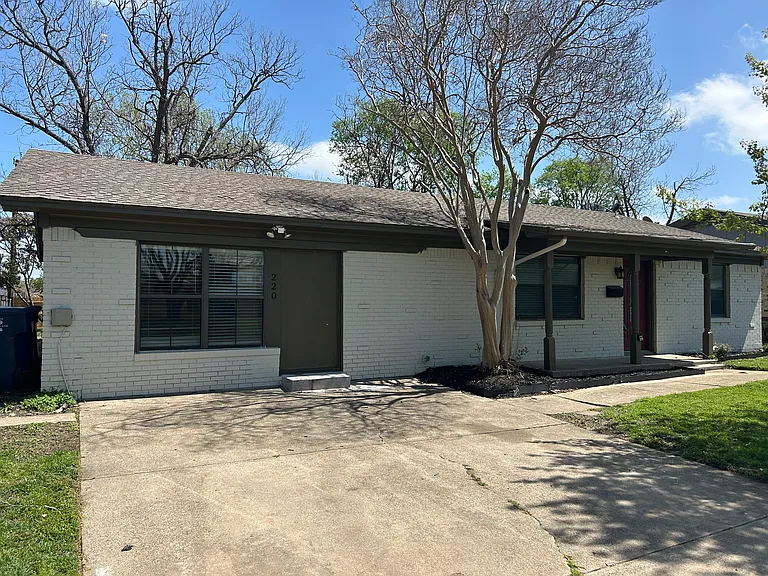 220 N Bernice Dr — Photo 28