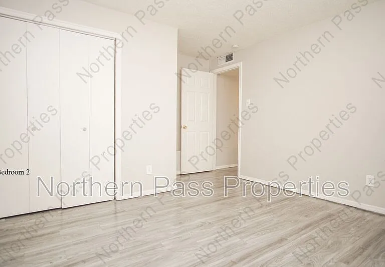 411 Dodge Rd #3 — Photo 10