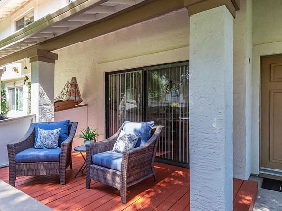 3rd image of 430 Colony Knoll Dr