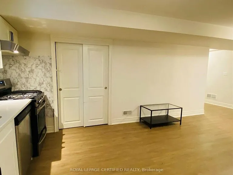 14 Overholt Dr #BASEMENT — Photo 5