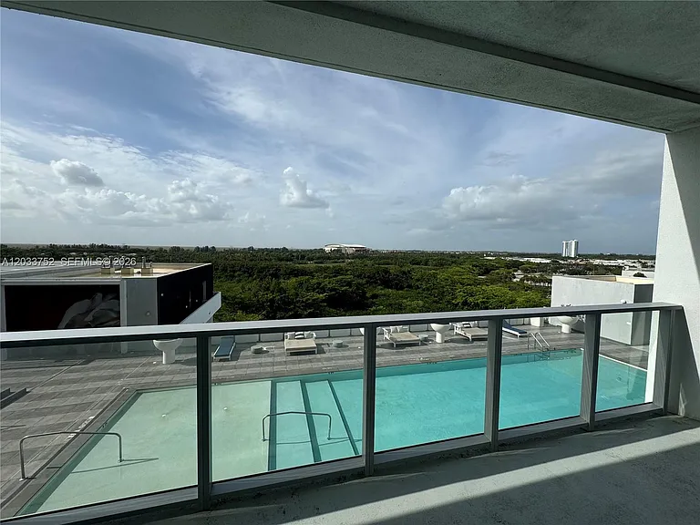 2000 Metropica Way #810 — Photo 24