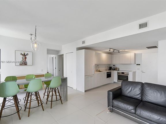2nd image of 501 NE 31st St #25
