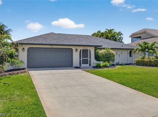 1510 SW 52nd Ln, Cape Coral, FL 33914