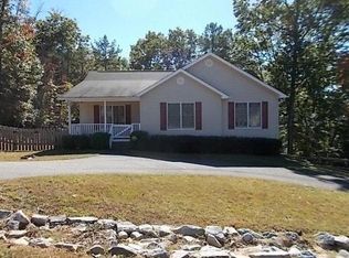 109 Cedar Springs Ln, Dahlonega, GA 30533