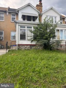 911 E Price St, Philadelphia, PA, 19138