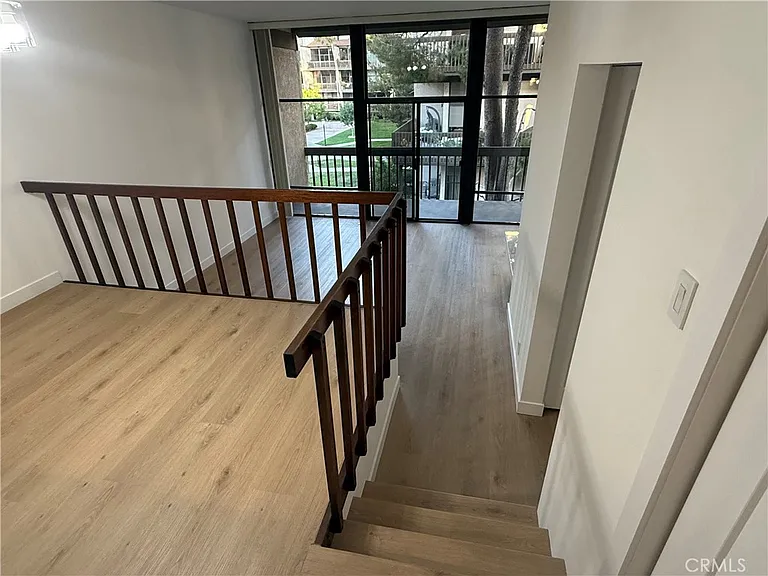 7212 Marina Pacifica Dr N — Photo 11