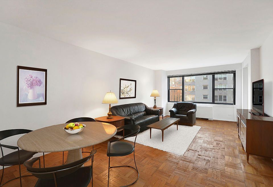 2nd image of 1222 2nd Ave #15A