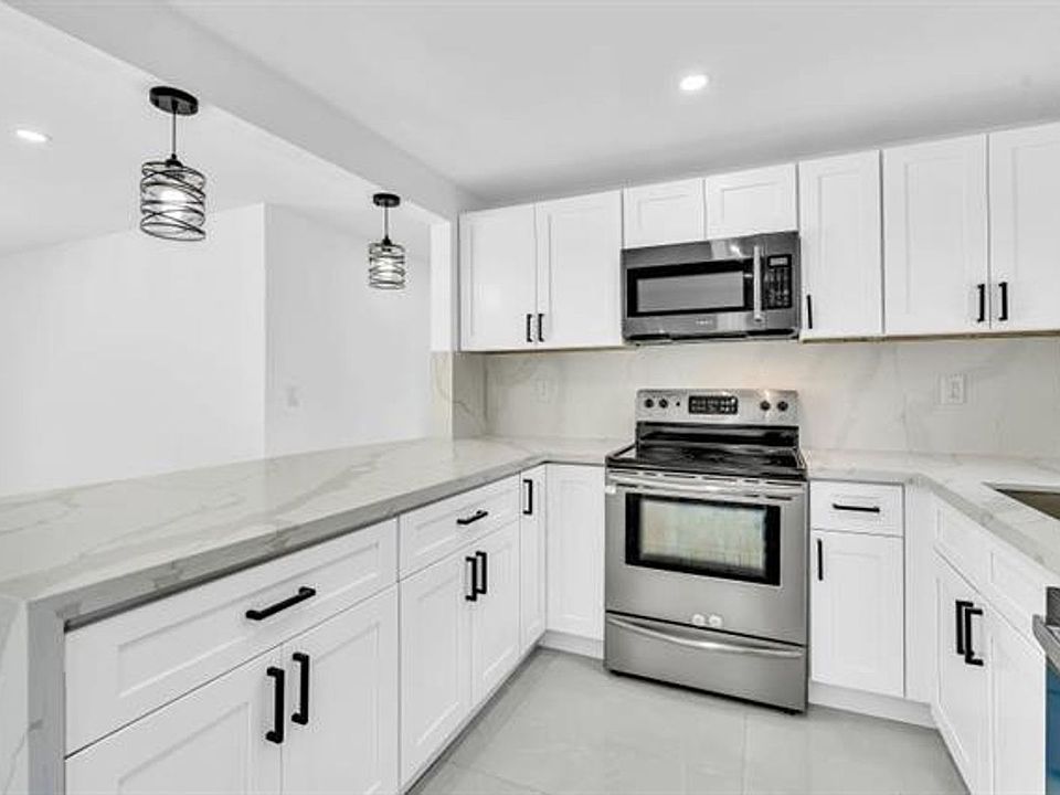 1st image of 4156 SW 49th Ct #4156