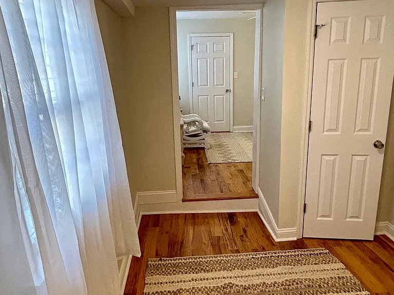 50 South St — Photo 16