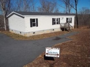 181 Nottingham Ln, Murrayville, GA 30564