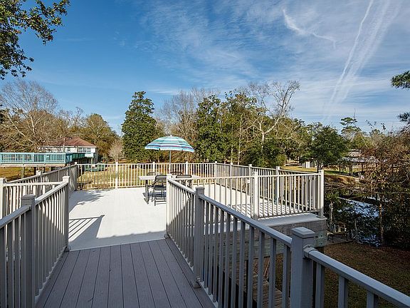 5th image of 26545 Mildred Dr