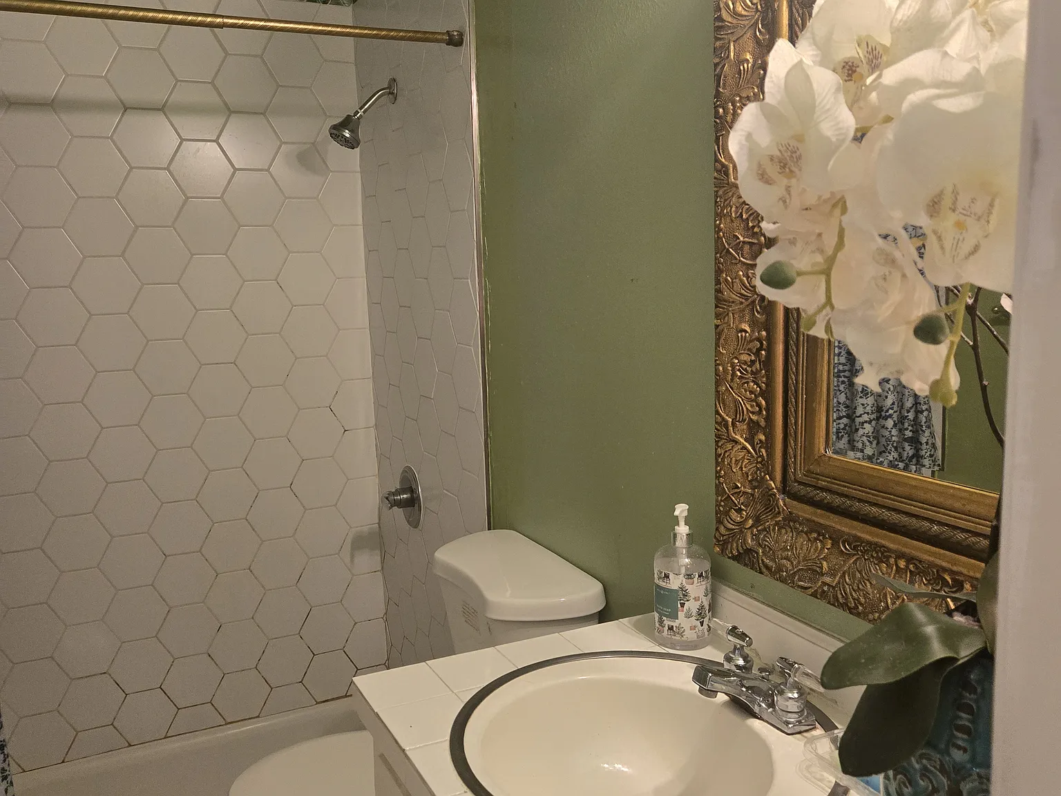116th Pl NE, Kirkland — Photo 2