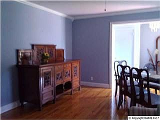 3rd image of 312 Meadowbrook Dr SE