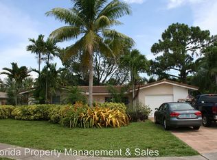 1498 SW 9th St, Boca Raton, FL 33486