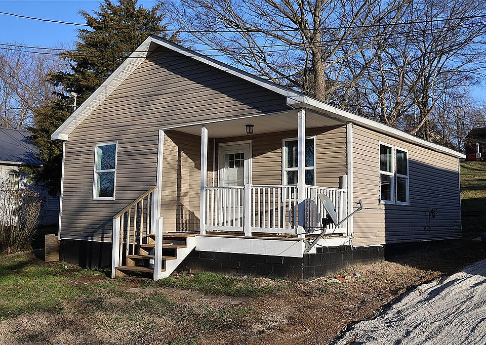 1st image of 116 Lakeview Dr