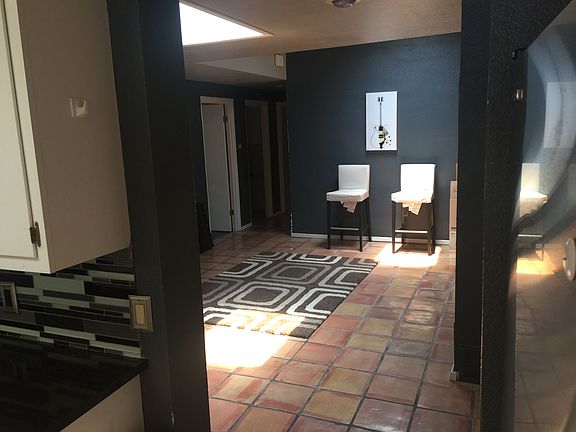 5th image of 45 Tamarisk Cir
