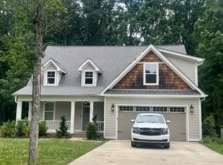2953 Corral Rd, Signal Mountain, TN 37377