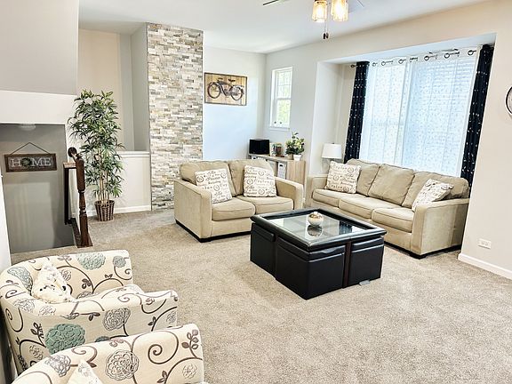 3rd image of 3333 Kentshire Cir