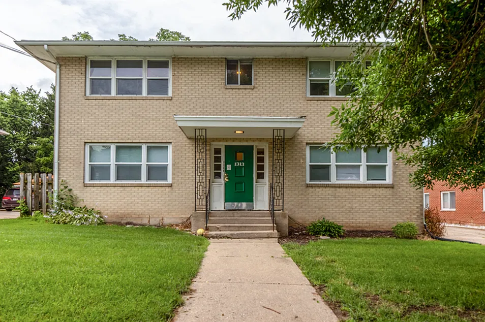1 bed, 600 sqft, $1,299 — Photo 3
