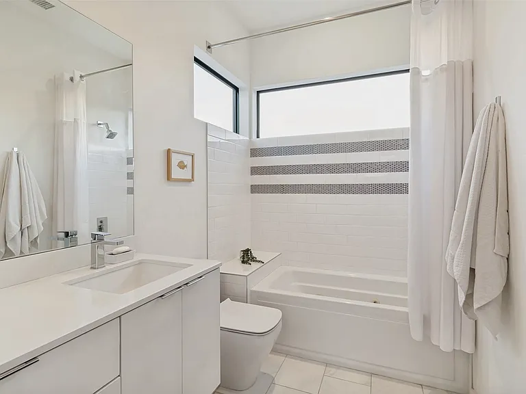 5343 Bonita Ave — Photo 32