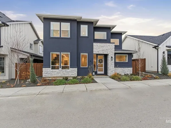 2563 S New Haven Ln, Boise, ID 83716