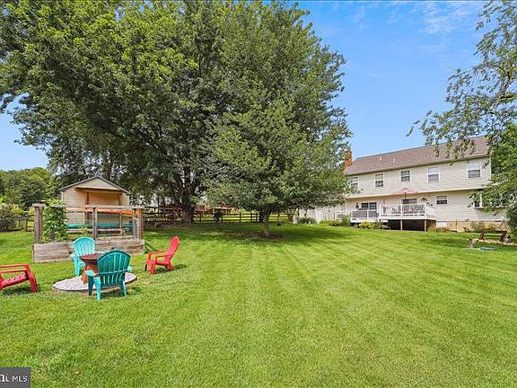 2nd image of 21747 Potomac View Dr