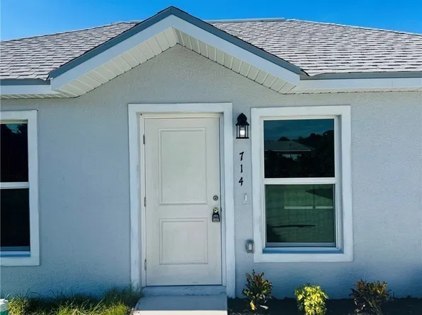 714 Ledge St, Lehigh Acres, FL 33972